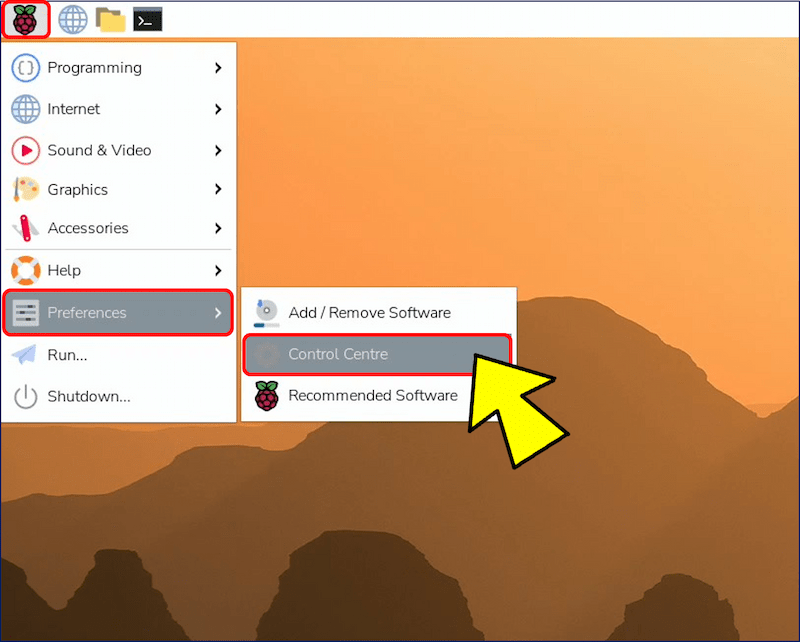 タスクバーのメニューアイコンをクリックして、「Preferences」から「Control Centre」を選択する
